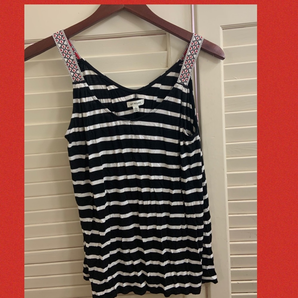 Cute, loose fitting summer tank!